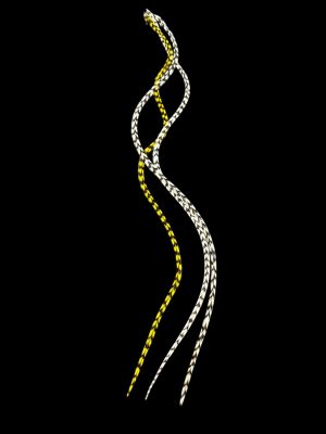 Natúr fekete fehér csíkos és kézzel festett sárga csíkos valódi madártoll Hajbatoll 3 darabos szett fekete háttéren fotózva